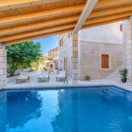 Luxury Stone Villa Nevija 2022 Private Villa Milna  Bagian luar foto