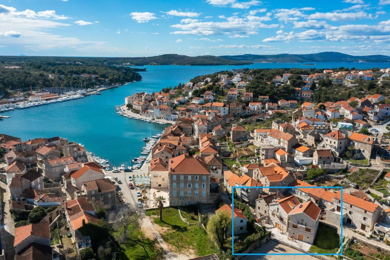 Luxury Stone Villa Nevija 2022 Private Villa Milna  Bagian luar foto