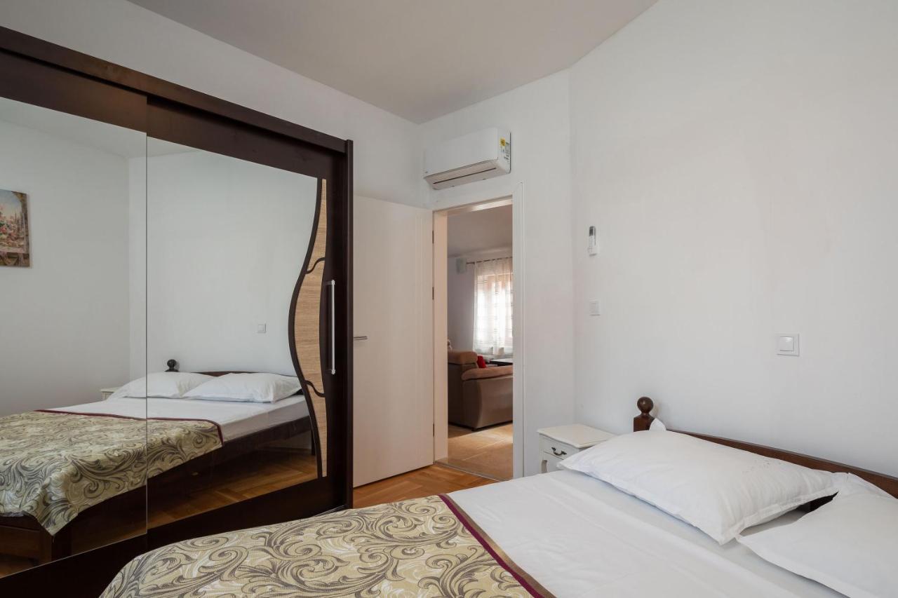 Luxury Stone Villa Nevija 2022 Private Villa Milna  Bagian luar foto