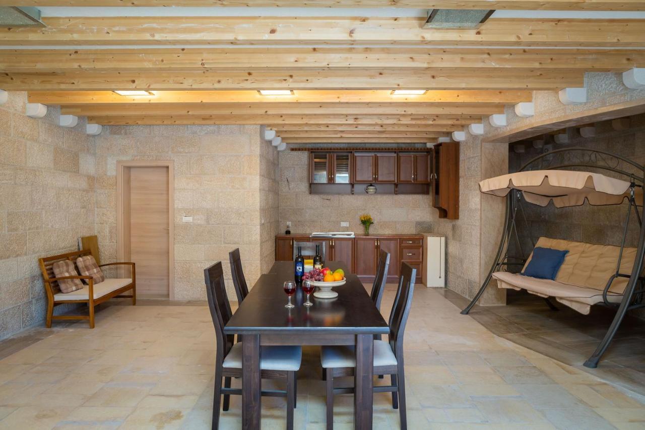 Luxury Stone Villa Nevija 2022 Private Villa Milna  Bagian luar foto