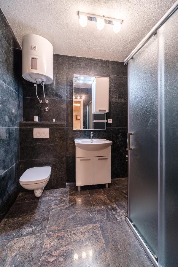 Luxury Stone Villa Nevija 2022 Private Villa Milna  Bagian luar foto